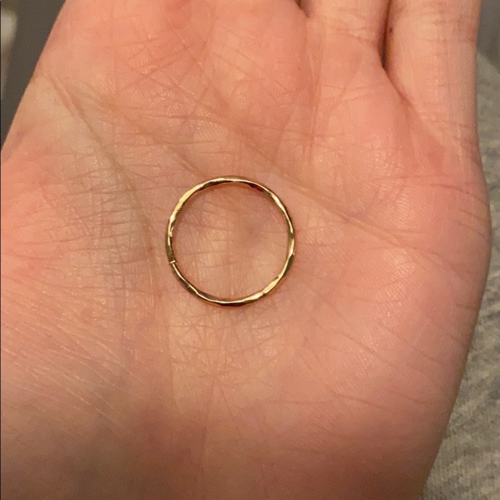 Thin Ring